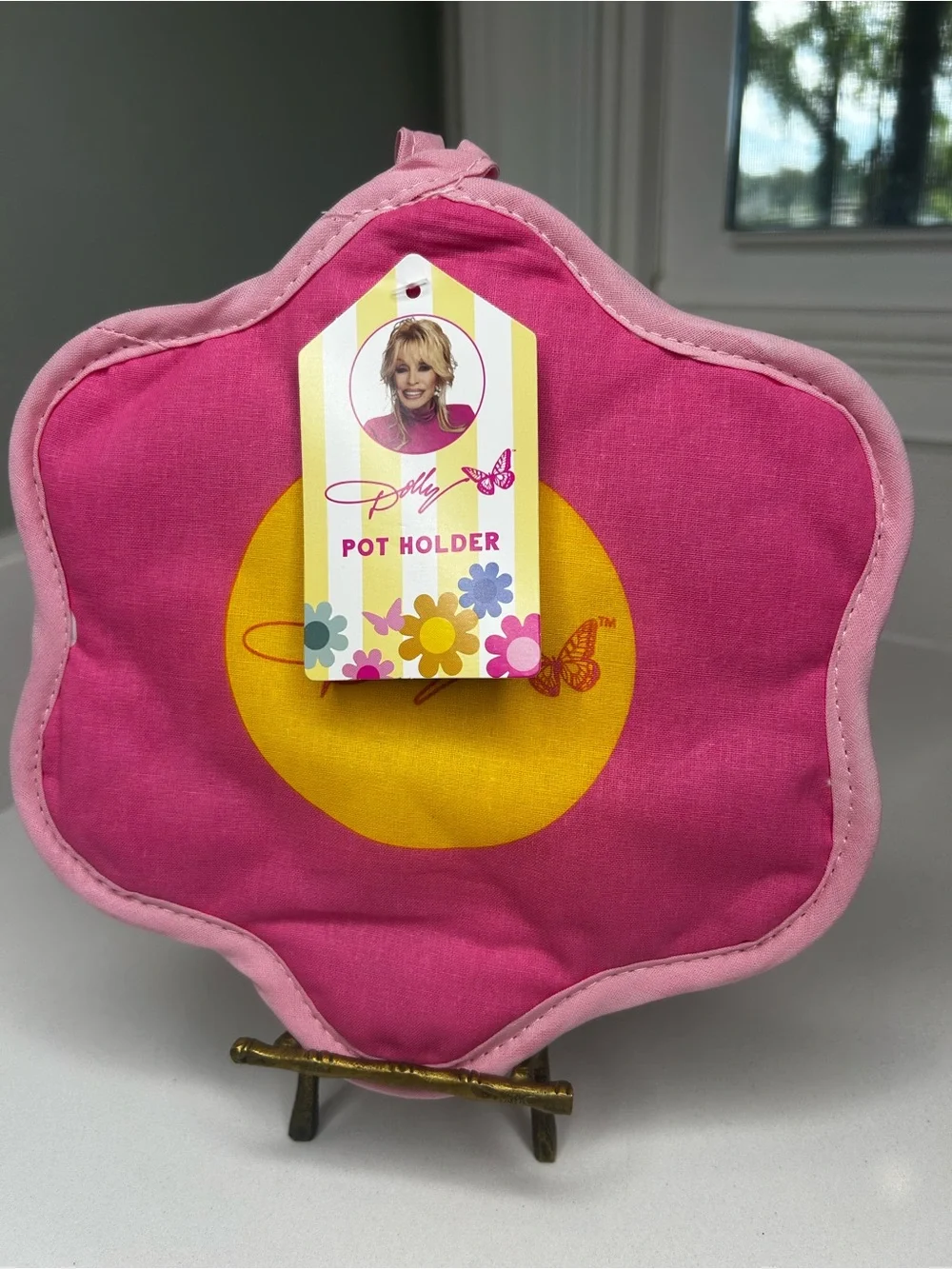 NWT Dolly Parton Pot Holder - Pink and Yellow Flower Kitchen Accessory